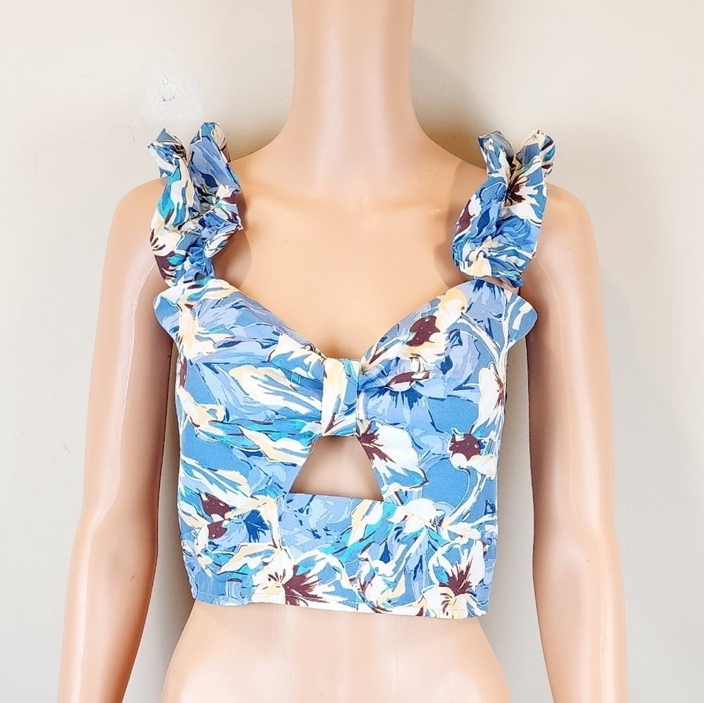 Coco Moda Floral Blue Ruffle Cropped Top - Picture 9 of 9